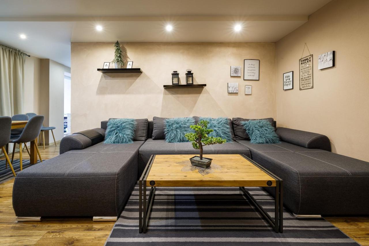 Apartman Nosek โดโนวาลี ภายนอก รูปภาพ