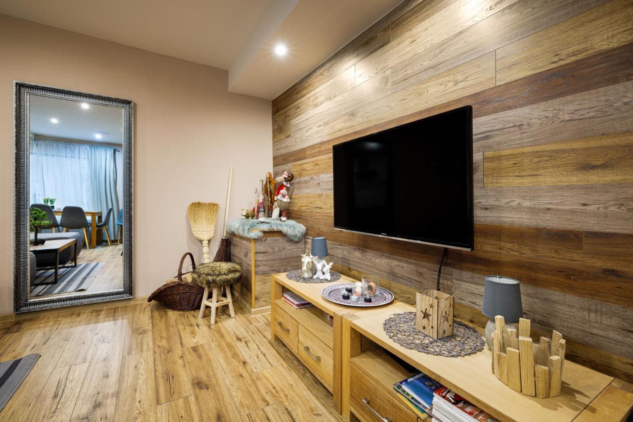 Apartman Nosek โดโนวาลี ภายนอก รูปภาพ