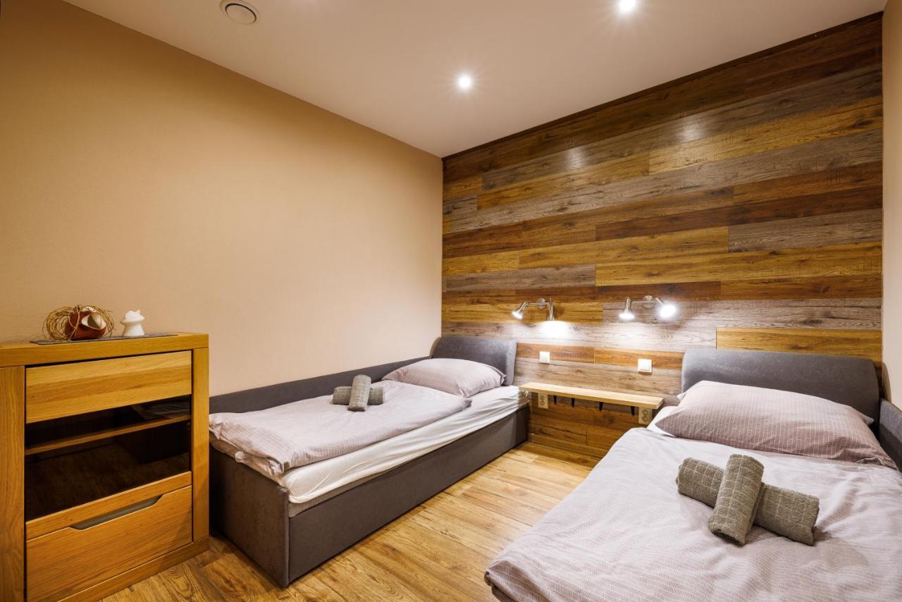 Apartman Nosek โดโนวาลี ภายนอก รูปภาพ