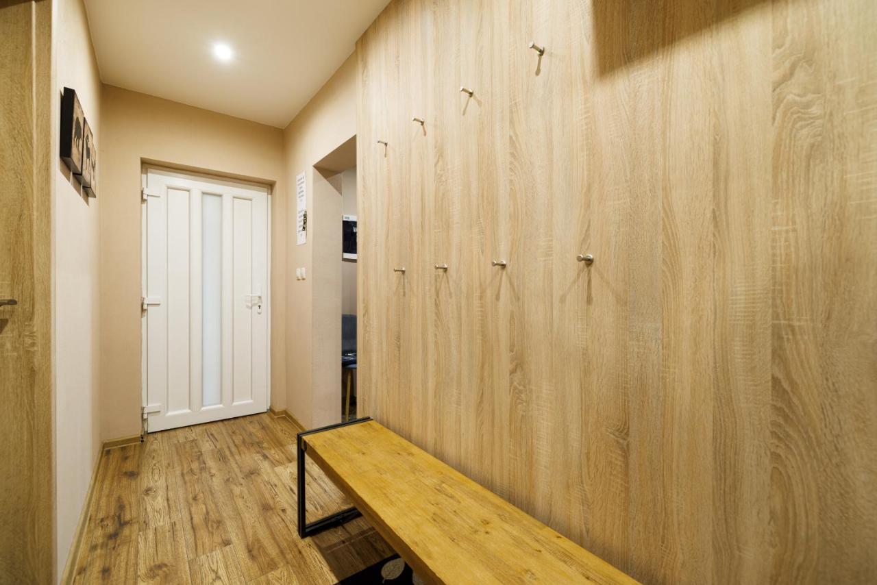 Apartman Nosek โดโนวาลี ภายนอก รูปภาพ